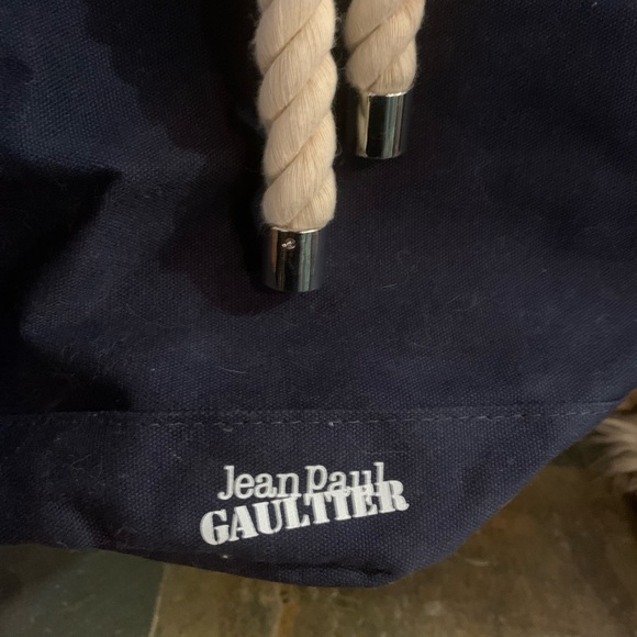 3/$25π
Jean Paul Gaultier tote/backpack - Picture 6 of 7